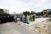 Молебен на начало строительства храма в районе Дубровки 