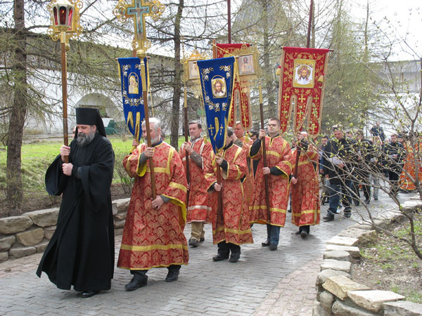 Крестный ход на Cветлой Cедмице (2007 год) Фото №5